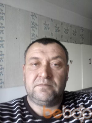  ,   Viktor, 54 ,   