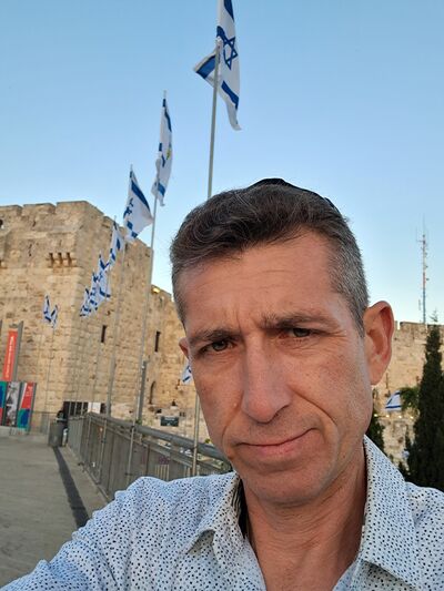  ,   , 48 ,   c , 