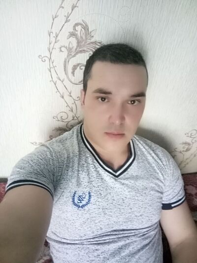  ,   Konstantin, 39 ,   ,   