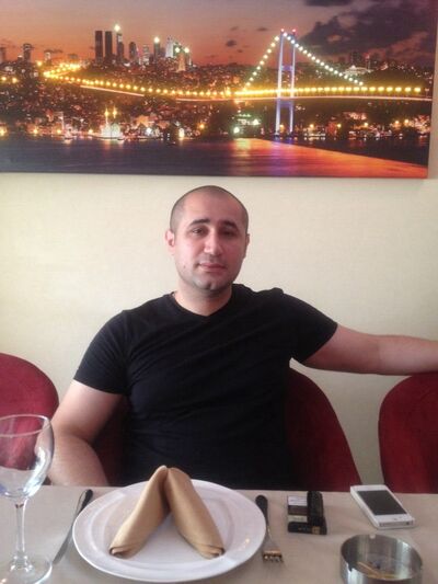  ,   Zaur, 42 ,   