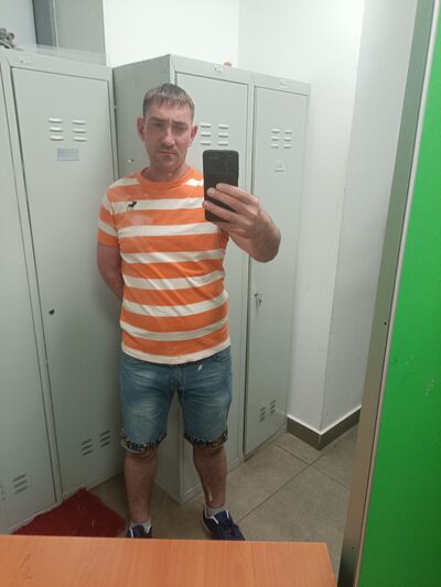  ,   Aleksandr, 42 ,   ,   