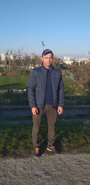  Tel Aviv-Yafo,   Mihai, 36 ,   ,   , 