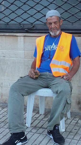  ,   Moustafa, 54 ,   ,   , c 