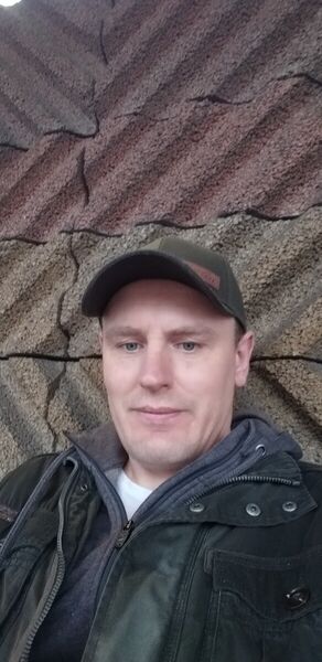  Neuss,   , 42 ,   ,   , c 