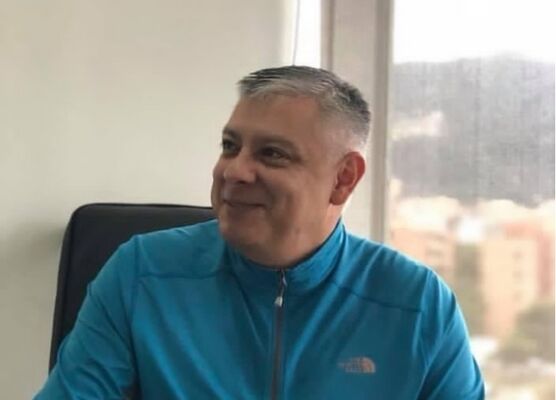  ,   Andrey, 60 ,     , c 