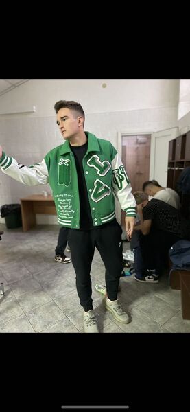 ,   , 22 ,   ,   