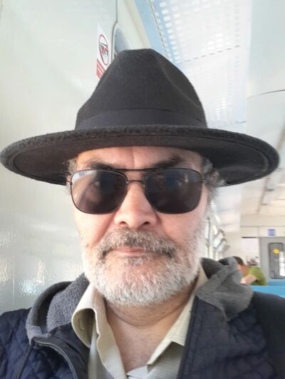  -,   , 52 ,     , c 