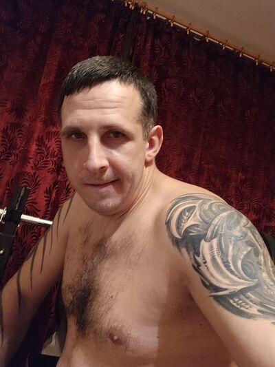  ,   Jurijs, 40 ,   ,   , c 