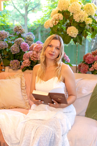  ,   Ekaterina, 33 ,     , c , 