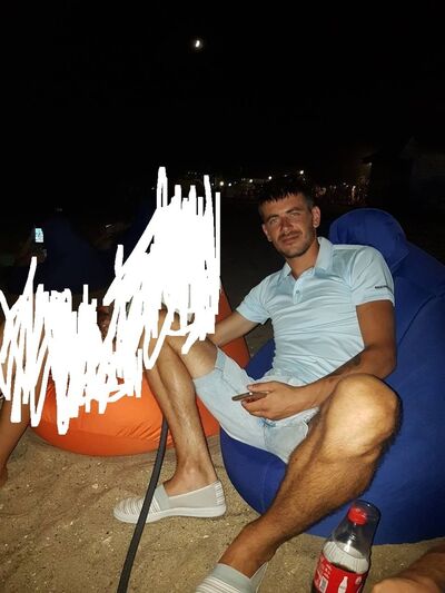  ,   Alex, 34 ,   