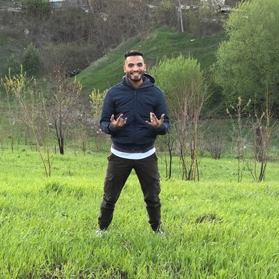  ,   Mostafa, 28 ,   ,   