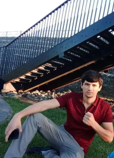  ,   Alijon, 22 ,   ,   