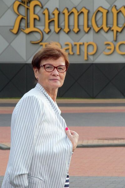  ,   Alevtina, 70 ,   ,   