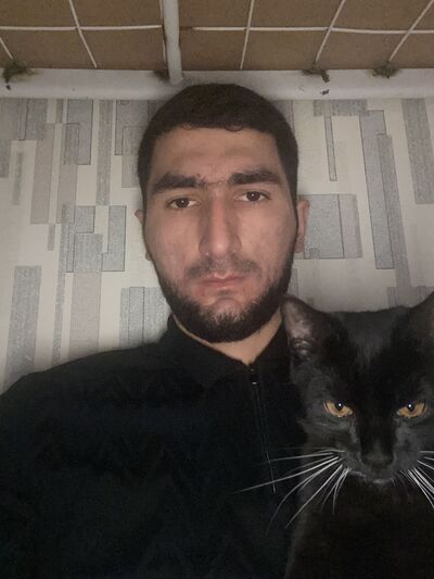  ,   Umed, 25 ,   ,   