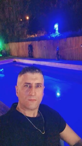  ,   Alberto, 35 ,   ,   , c 