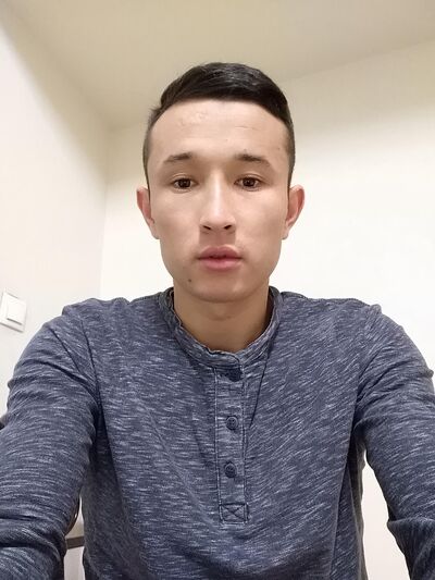  ,   Eslem, 25 ,   ,   