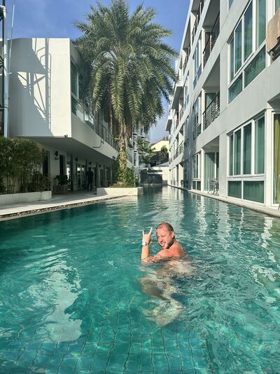  Phuket,   Ruslan, 39 ,   ,   