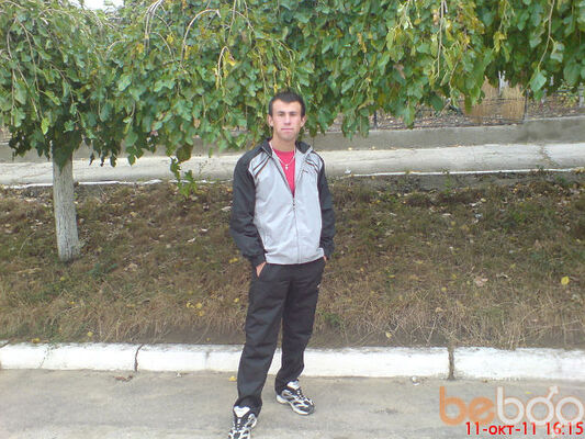  ,   Grisa, 32 ,   ,   , c 