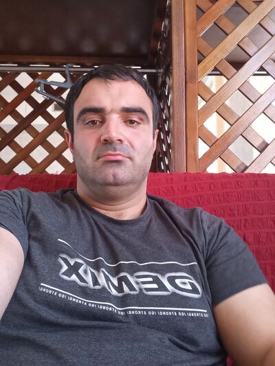  ,   Bilal, 35 ,   ,   