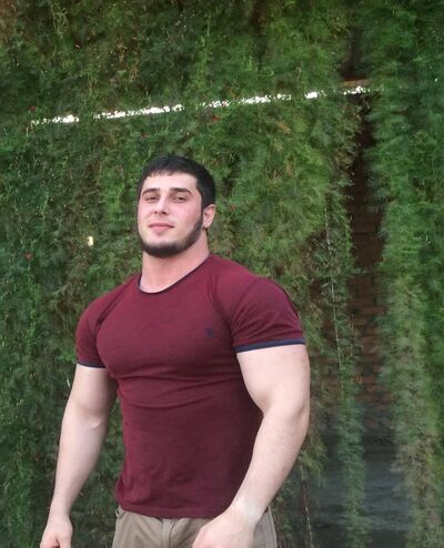  ,   Mikhail, 31 ,   ,   