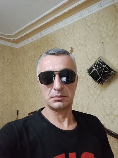  ,   David, 46 ,   ,   