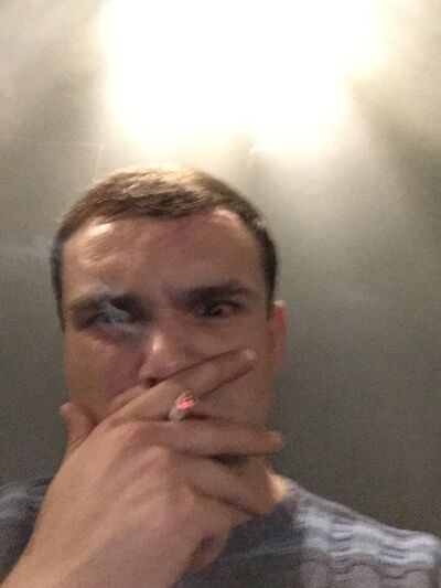  ,   Victor, 30 ,   ,   , c 