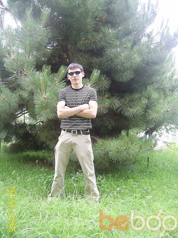  ,   Artur, 39 ,     , c 