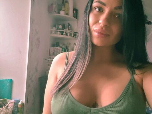  ,   Evgenia, 28 ,  