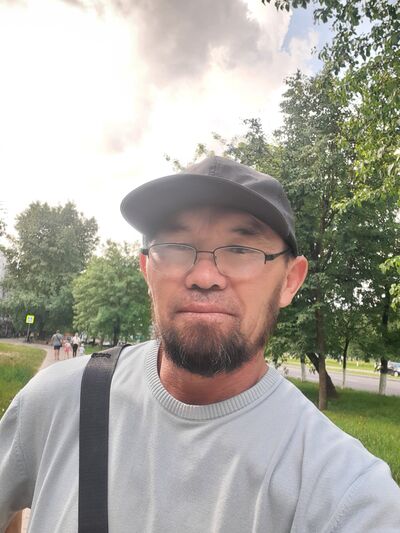  ,   Ruslan, 49 ,   ,   