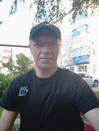  ,   Mikhail, 52 ,     , c 