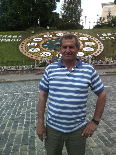 ,   Vladimir, 62 ,   