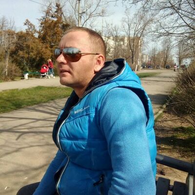  ,   Denys, 43 ,   ,   , 