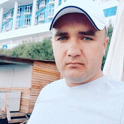  ,   Nikolay, 35 ,   ,   