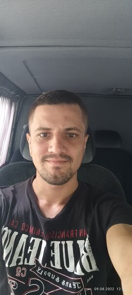  ,   Marin, 32 ,   c 