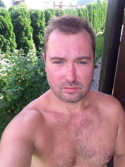  ,   Deimantas, 42 ,   ,   , c 
