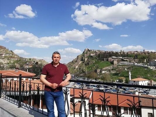  ,   Taras, 49 ,   ,   , c 