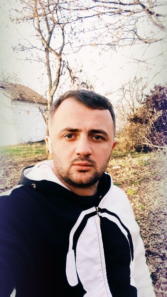  ,   Shalva, 35 ,   