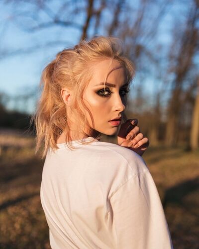  ,   Adeline, 32 ,   ,   , c 