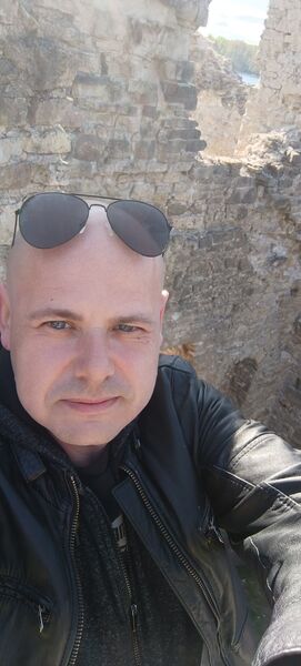  ,   Aleksej, 40 ,   ,   , c 