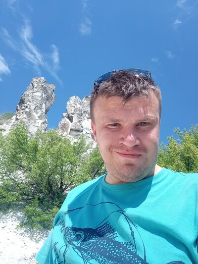  ,   Stepan, 33 ,   ,   
