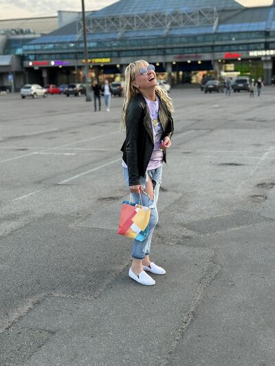  -,   , 43 ,     , c 