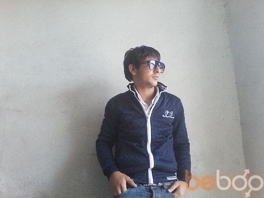  ,   Tiko, 31 ,   