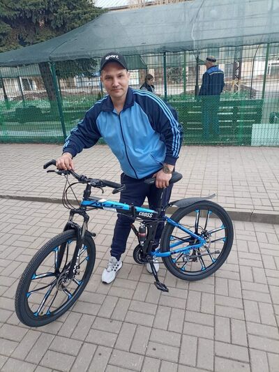  ,   Stanislav, 43 ,   c , 