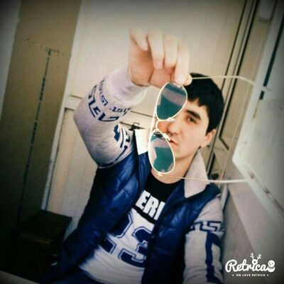  ,   Timur, 32 ,   ,   , c , 