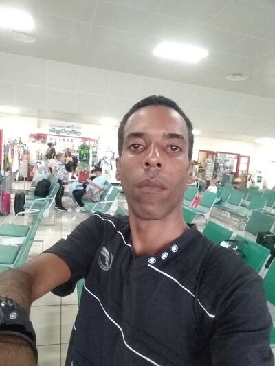  ,   Dannys, 40 ,   ,   