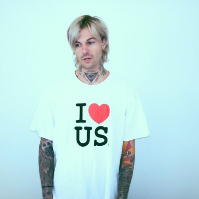  ,   Chloesex, 27 ,   