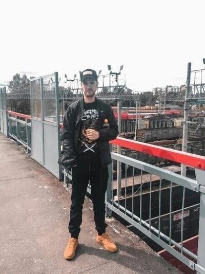  ,   , 28 ,   