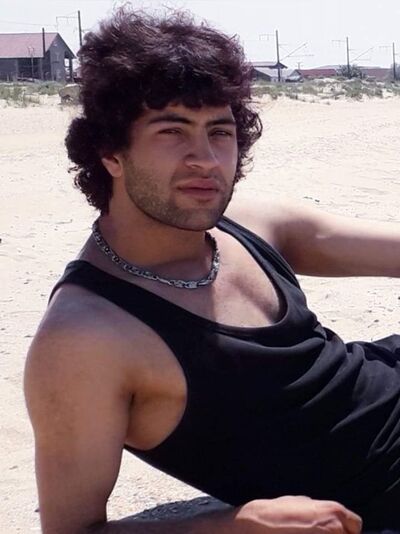  Ara,    , 32 ,   ,   , c 