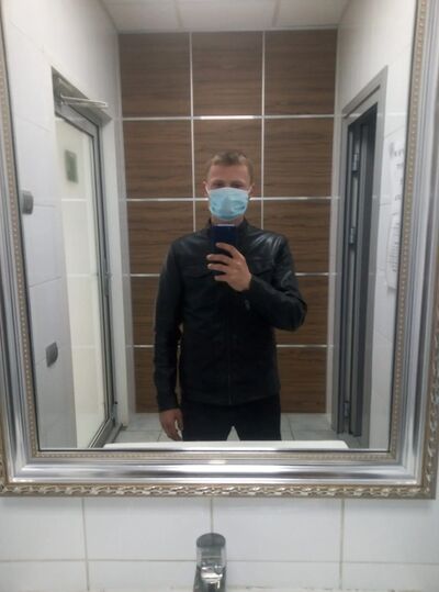  ,   Igor, 27 ,   c 