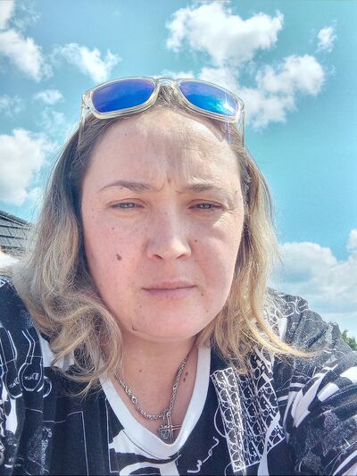  Kobierzyce,   Kira, 41 ,     , c 